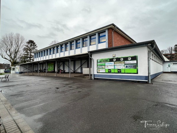 Sportplatz Föhrenweg - Essen/Ruhr-Haarzopf