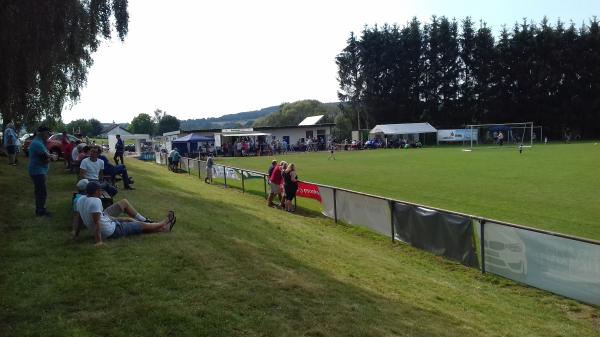 Sportplatz vor der Struth - Hattert