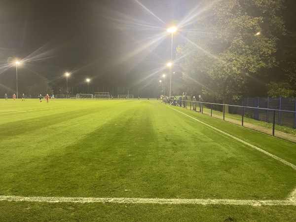 Bezirkssportanlage Westender Straße Trainingsplatz II Profis - Duisburg-Meiderich