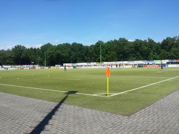 Stadion Auf´m Nocken - Wenden/Südsauerland-Schönau