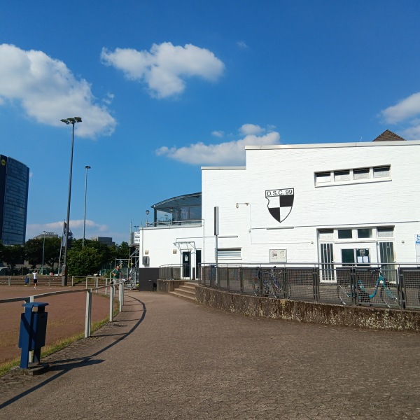 Bezirkssportanlage Windscheidstraße - Düsseldorf-Düsseltal