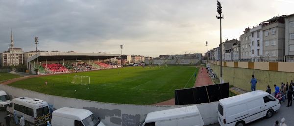 Bayrampaşa Çetin Emeç Stadyumu - İstanbul