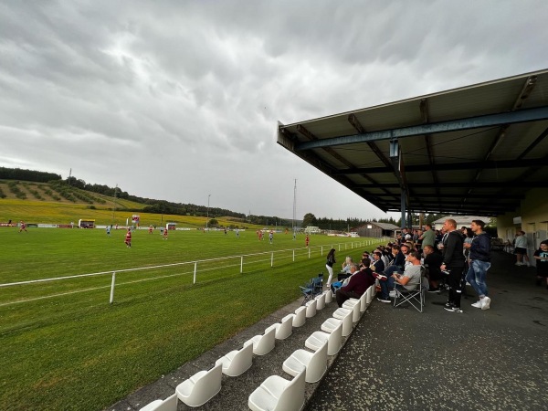 Sportplatz Kukmirn - Kukmirn