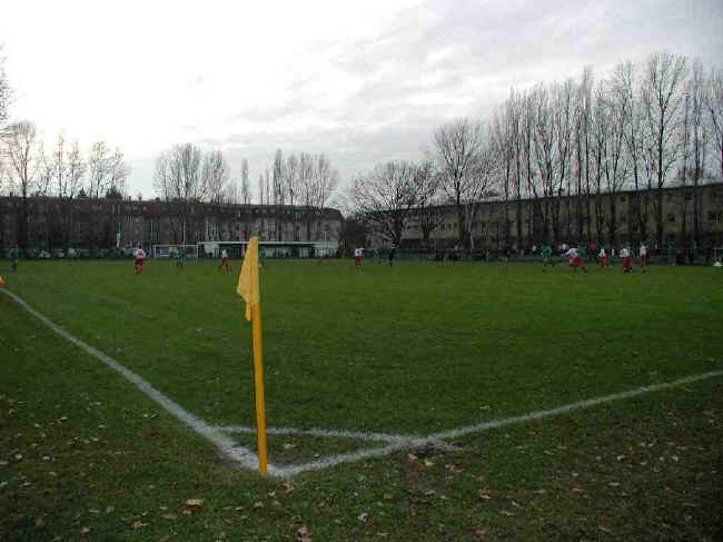 Sportplatz Freiheitsweg - Berlin-Reinickendorf