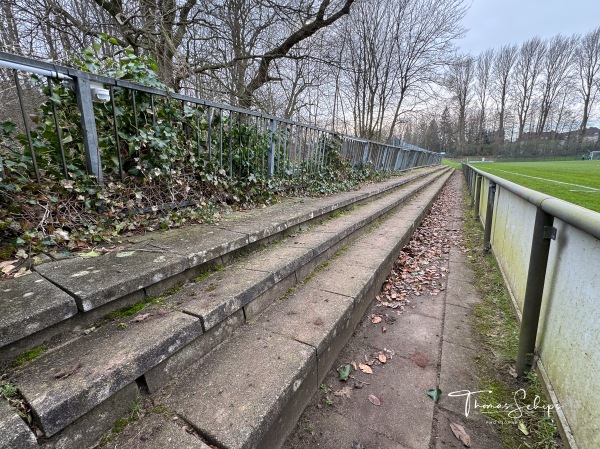 VfB-Sportplatz Waldwiese - Kiel-Gaarden