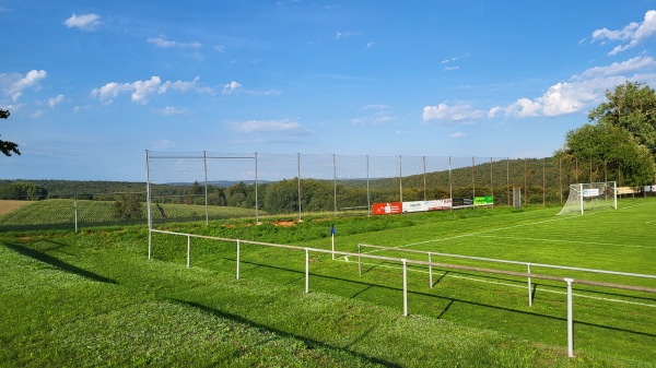 Sportanlage Am Salzberg - Esselbach-Steinmark