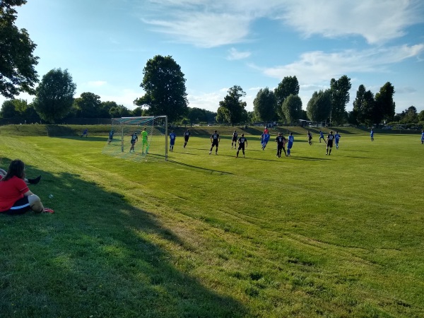 Sportanlage an der Wettinbrücke - Leipzig-Möckern