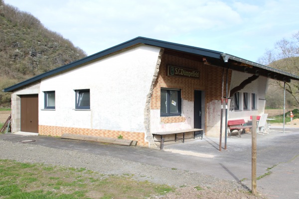 Sportplatz Dümpelfeld - Dümpelfeld