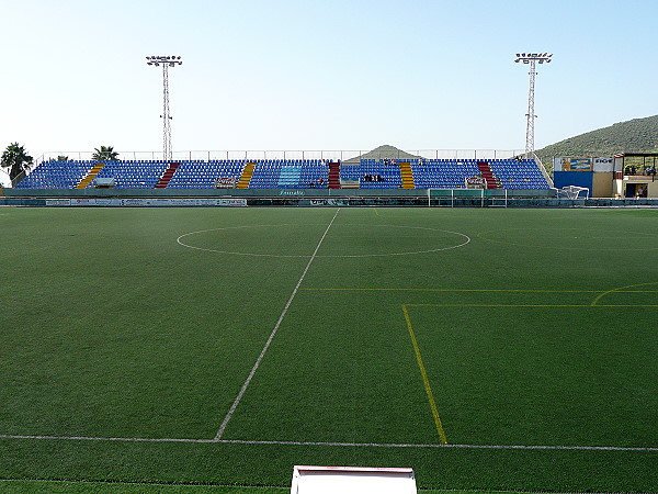 Campo de Fútbol La Palmera - San Isidro, Tenerife, CN