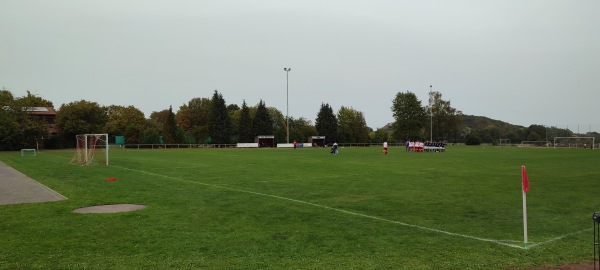 Benther-Berg-Kampfbahn - Ronnenberg-Benthe
