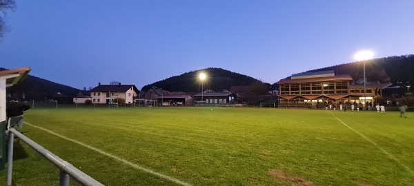 Sportplatz Beuchener Weg - Buchen/Odenwald-Hettigenbeuern