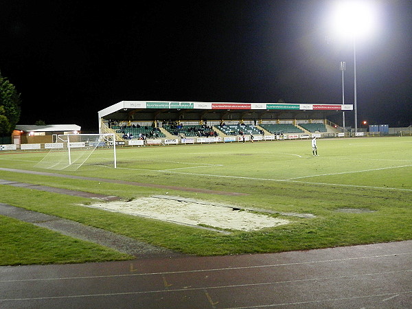Jenner Park - Y Barri (Barry), VGL