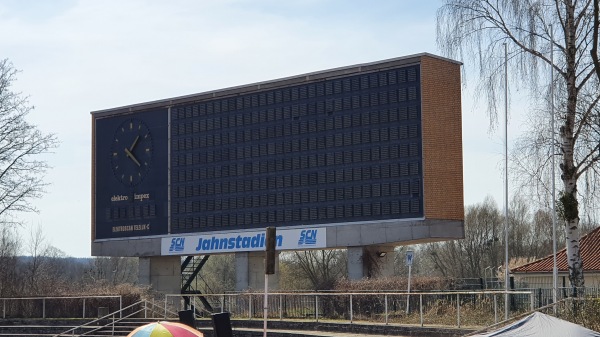 Friedrich-Ludwig-Jahn-Stadion im Jahn-Sportpark - Neubrandenburg