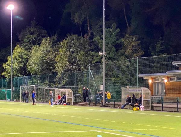 Sportplatz Einschlag - Reinach BL