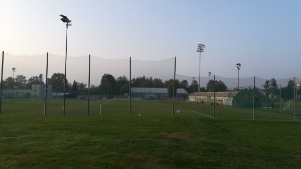 Športni Center Stanko Mlakar - igrišče z UT - Kranj
