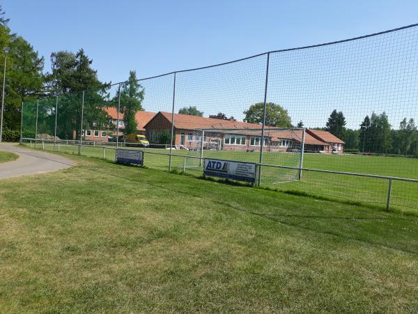 Sportanlage Hohe Luft - Bleckede-Barskamp