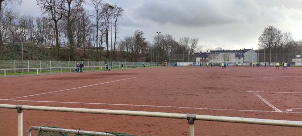 Hennes-Jeschke-Sportanlage Platz 2 - Duisburg-Marxloh