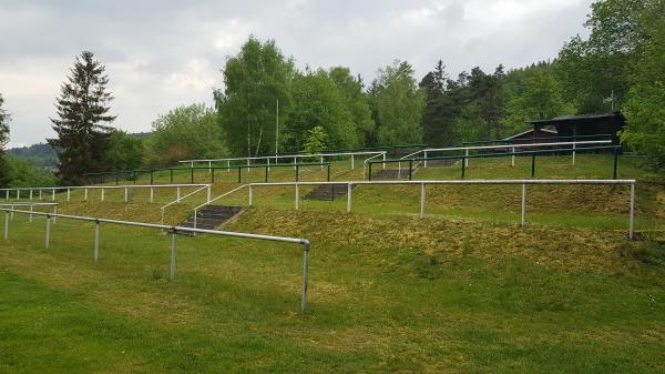 Sportplatz am Köpfchen - Steinbach-Hallenberg