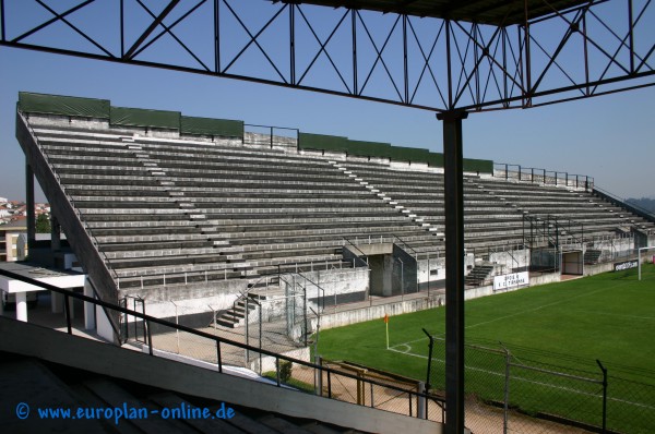 Estádio Abel Alves de Figueiredo - Santo Tirso