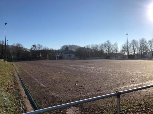 Sportplatz Im Hahnstück - Girkenroth