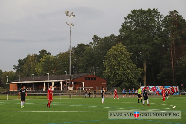 Sportplatz Am Katzenfeld 2 - Hainburg-Hainstadt
