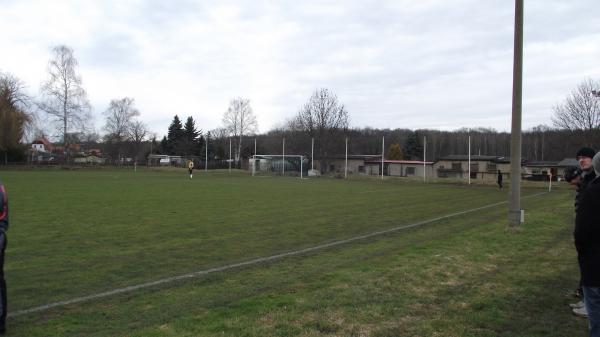 Alfred-Kunze-Sportpark Platz 3 - Leipzig-Leutzsch