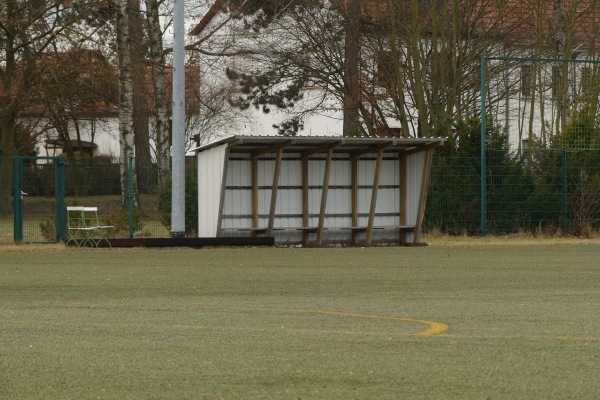 Dr.-Fritz-Fröhlich-Stadion Nebenplatz - Regis-Breitingen