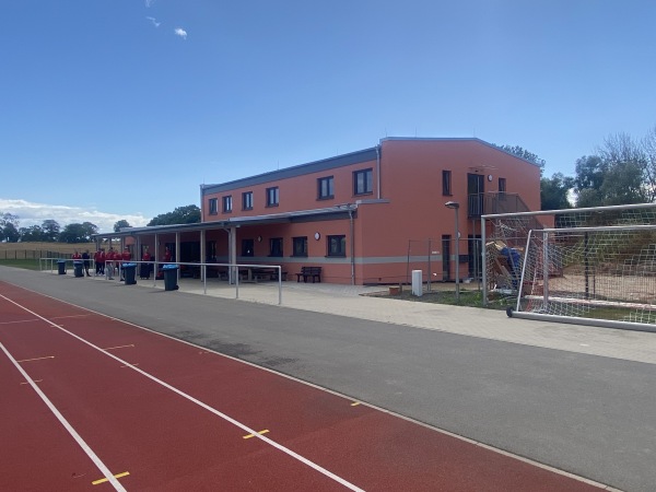 Schloßstadt-Stadion im Sportzentrum Klütz - Klütz