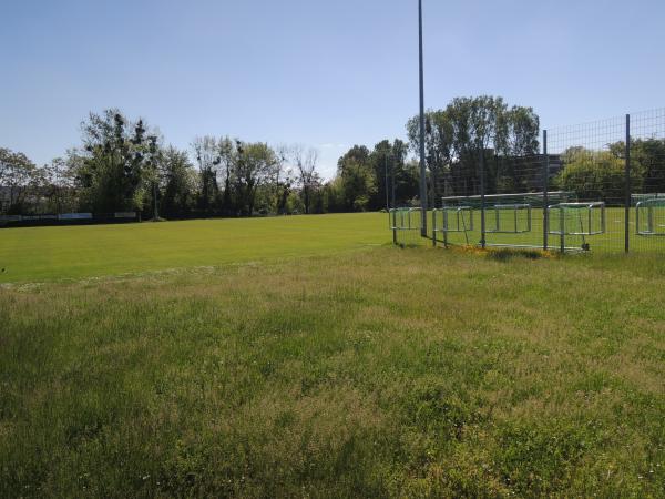 Eintracht Fußball Leistungszentrum Platz 3 - Frankfurt/Main-Riederwald