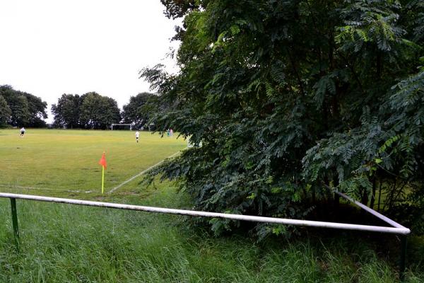 Sportplatz Groß Schwiesow  - Groß Schwiesow