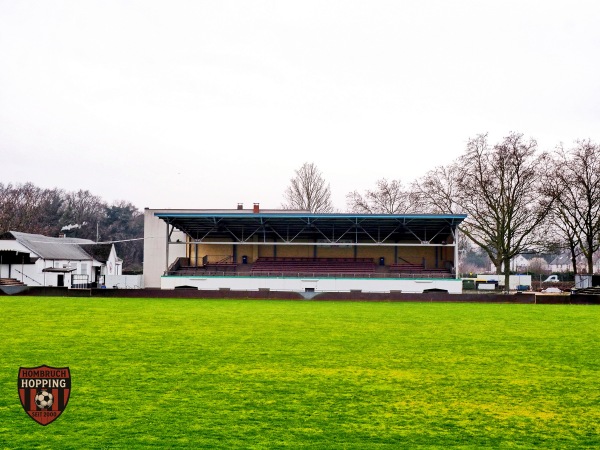Autoteile Petras Arena Warbruckstraße - Duisburg-Marxloh