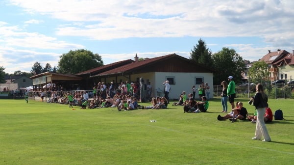 Hermann Halm Sportplatz - Lengenfeld