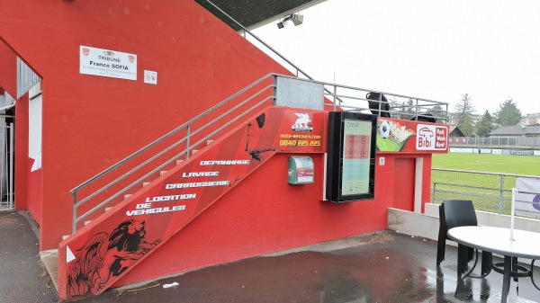 Stade des Trois-Chênes - Chêne-Bourg