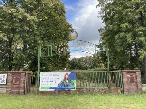 Stadion KS Orzel - Bobrowniki