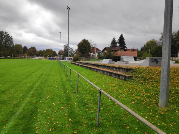 Sportplatz am Bahndamm - Meckenbeuren-Kehlen