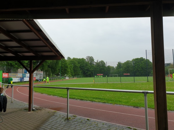 Sportplatz Wuppertalstraße - Leverkusen-Bergisch Neukirchen