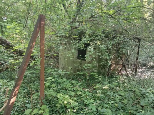 Sportplatz im Steinbruch - Mettmann-Neanderhöhe