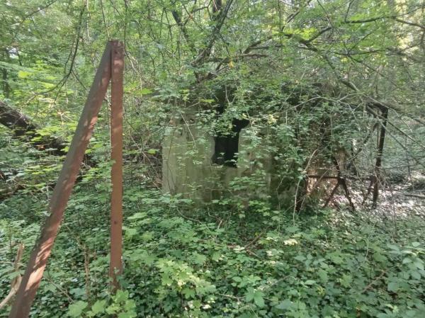 Sportplatz im Steinbruch - Mettmann-Neanderhöhe