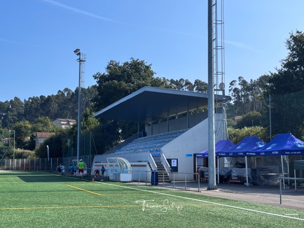 Campo de Fútbol O Revel - Sangenjo (Sanxenxo), GA
