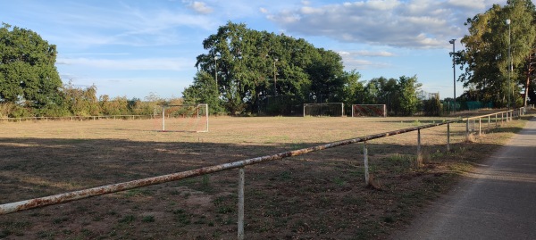 Sportanlage Überm See B-Platz - Neustadt/Rübenberge-Mandelsloh