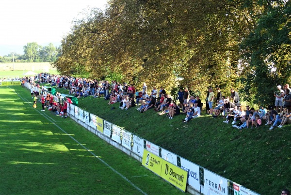 Futbalový štadión Častkovce - Častkovce