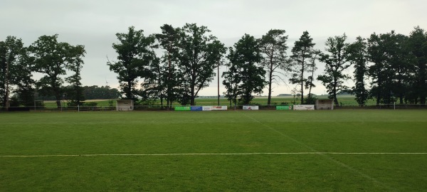 Sportplatz Wulfelade  - Neustadt/Rübenberge-Wulfelade