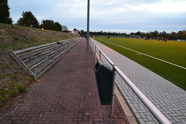 Sportanlage Vogelruther Feld Platz 2 - Kerpen-Sindorf