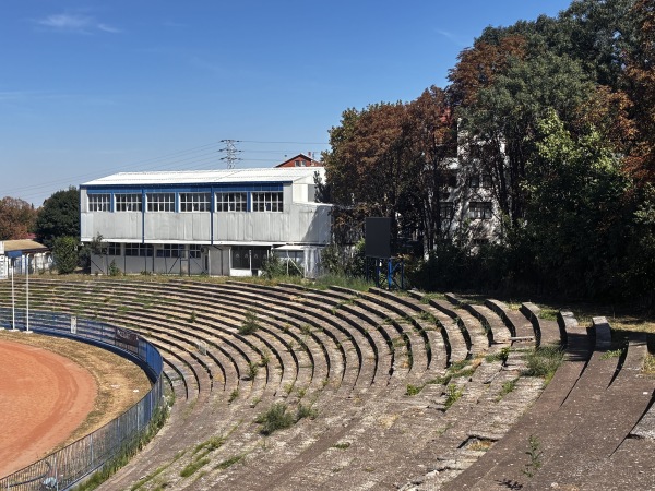 Omladinski stadion - Beograd-Karaburma
