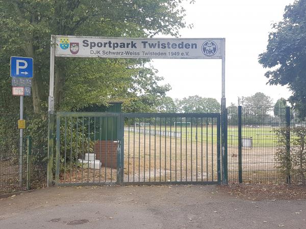 Sportpark Twisteden Platz 3 - Kevelaer-Twisteden