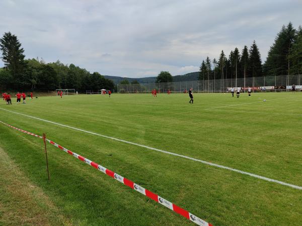 Sportplatz Lampaden - Lampaden