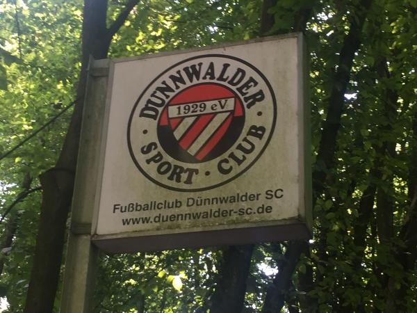 Sportplatz Im Lohnskotten - Köln-Dünnwald