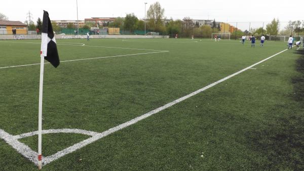 Stadion SK Horní Měcholupy hřiště 2 - Praha-Horní Měcholupy