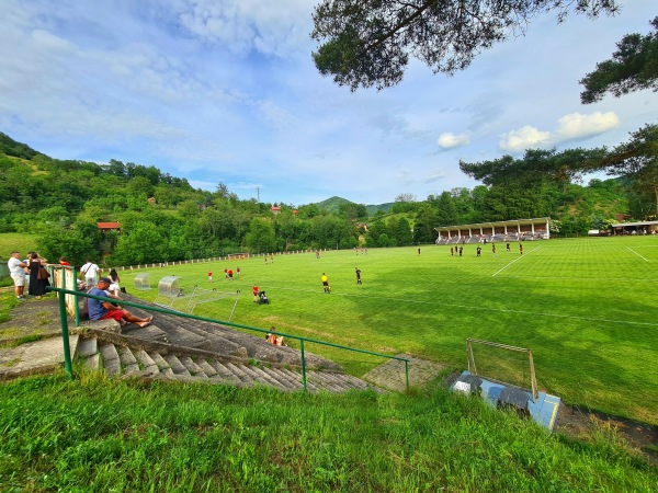Fotbalový stadion Povrly - Povrly