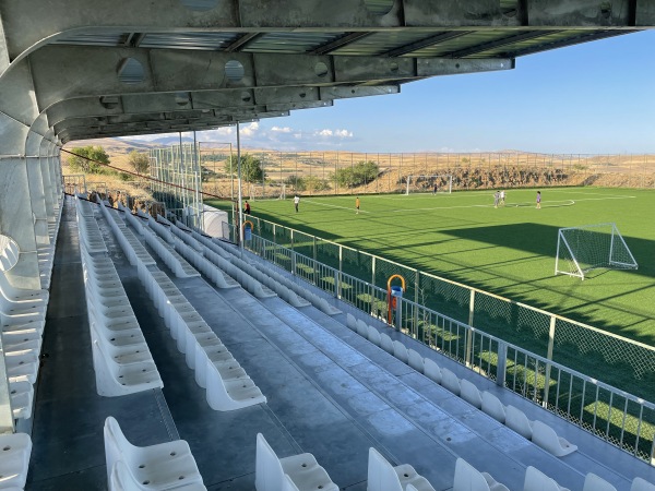 Arguvan İlçe Stadyumu - Arguvan